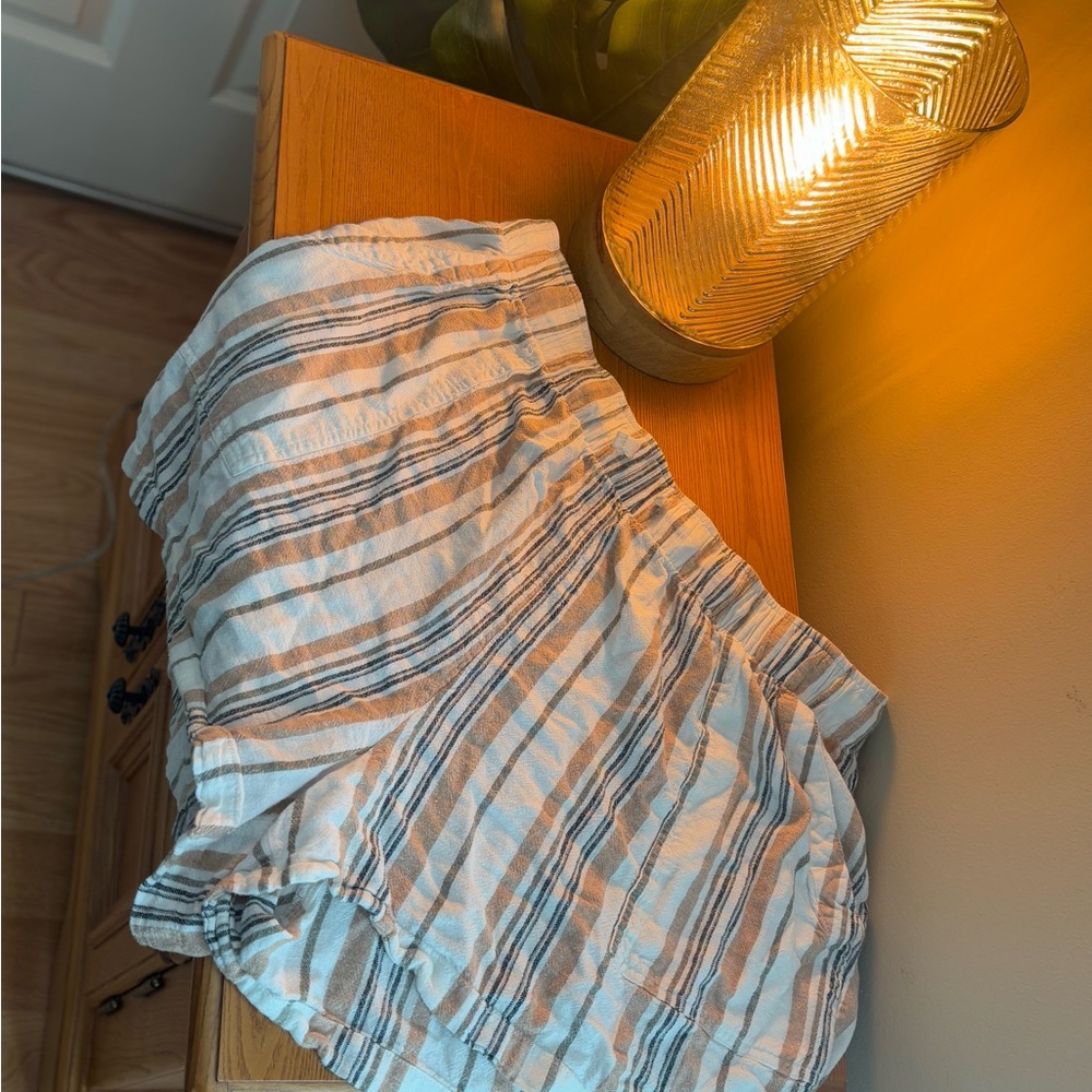 Lucky Brand High Waist Striped Shorts - White and Gray